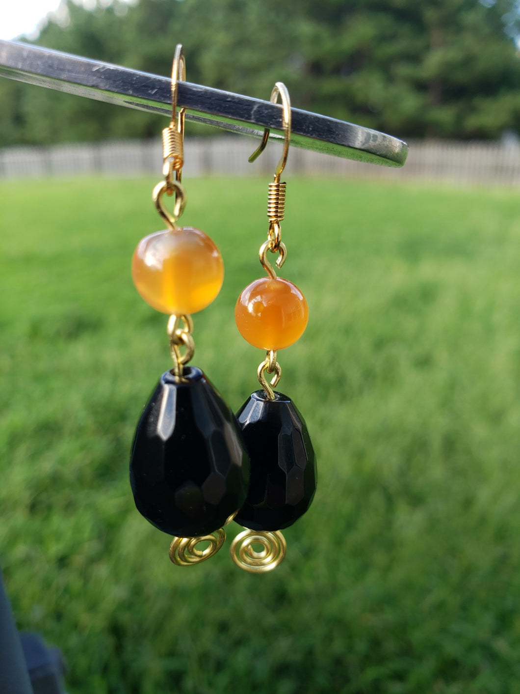 Tear Drop Swirl Earrings